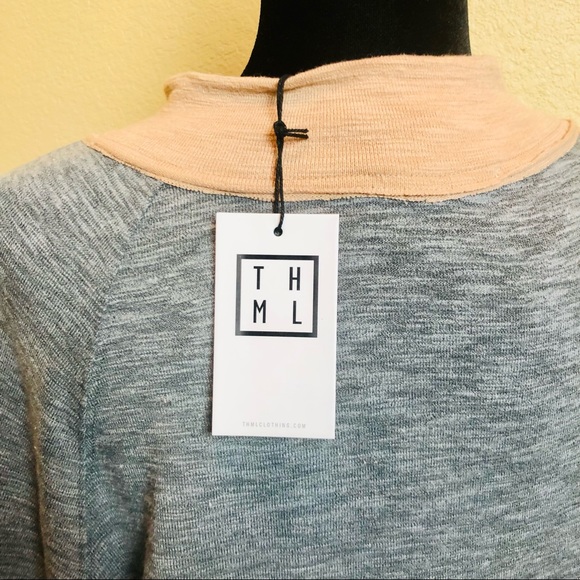 Sweater THML Grey Raglan Top NWT - Picture 3 of 9